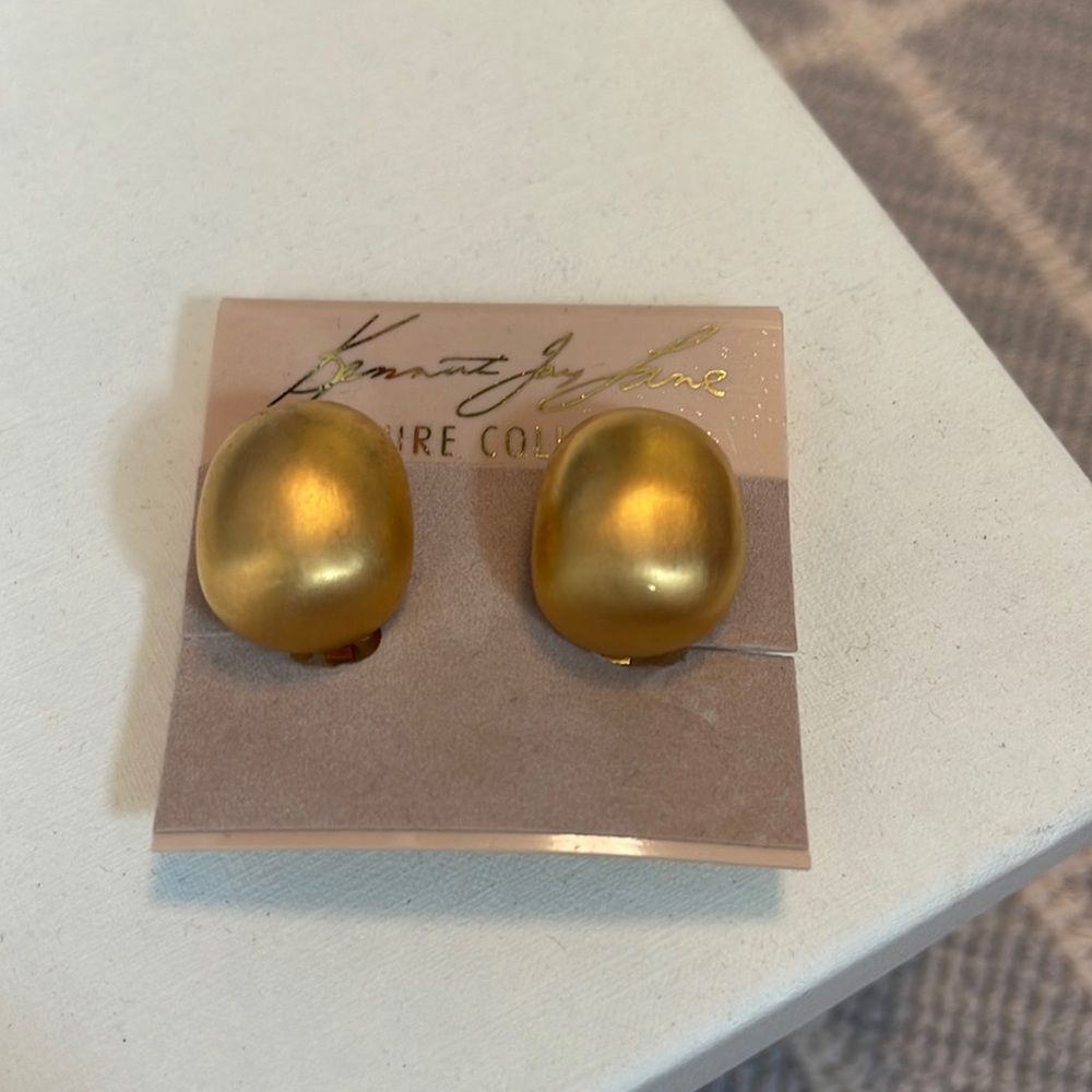 Kenneth Jay Lane clip on earrings